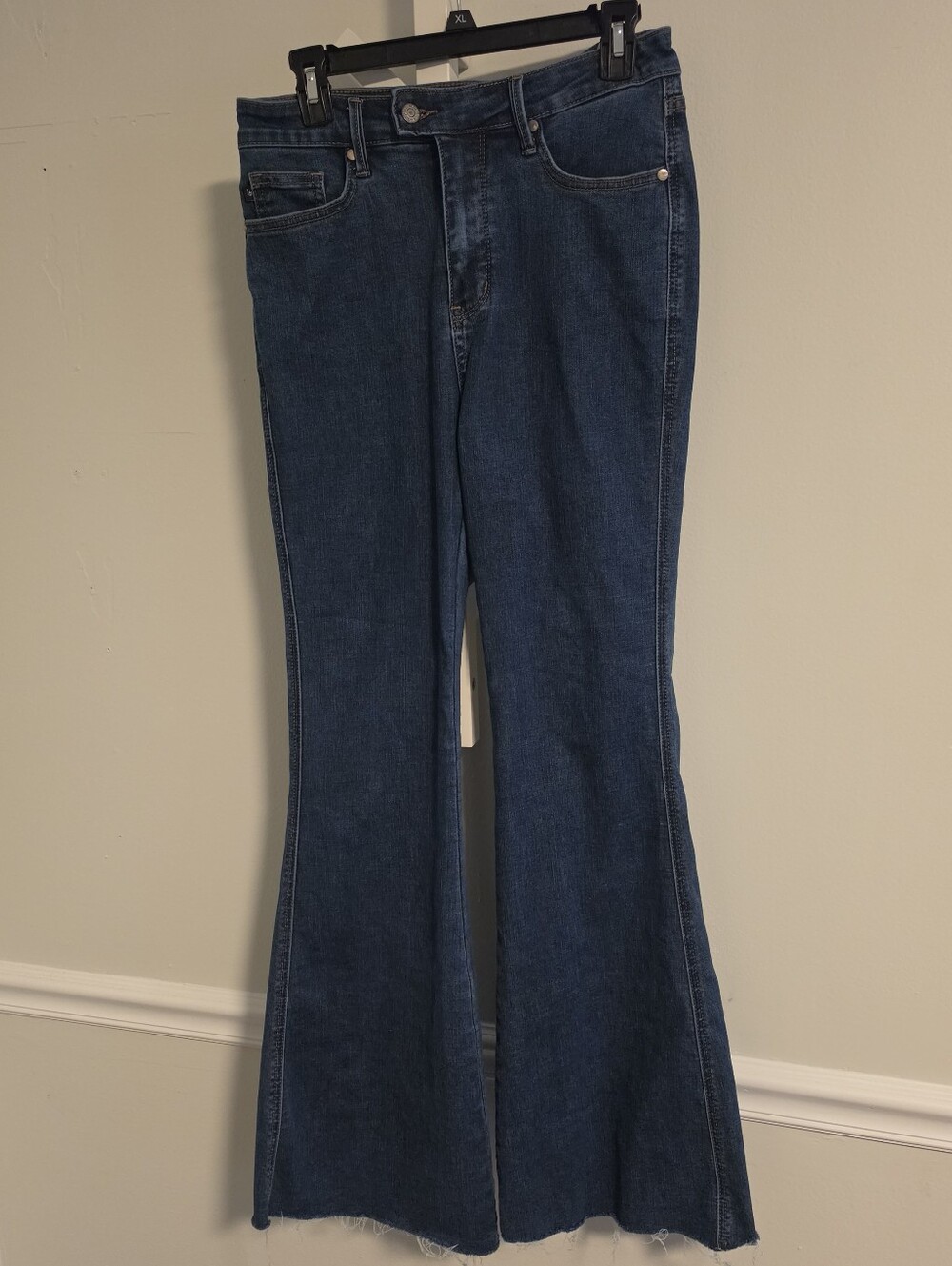 Judy Blue Dark Wash Mid Rise Flare Jeans Raw Hem Stretch Denim 9/29